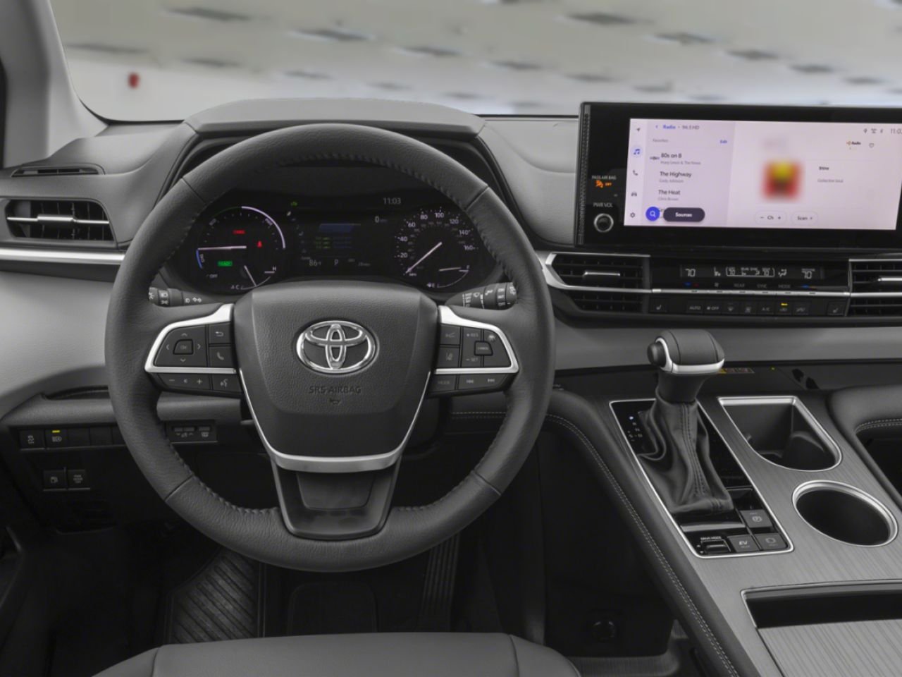 2026 Toyota Sienna Midnight Black Metallic Mont-Laurier - photo #9