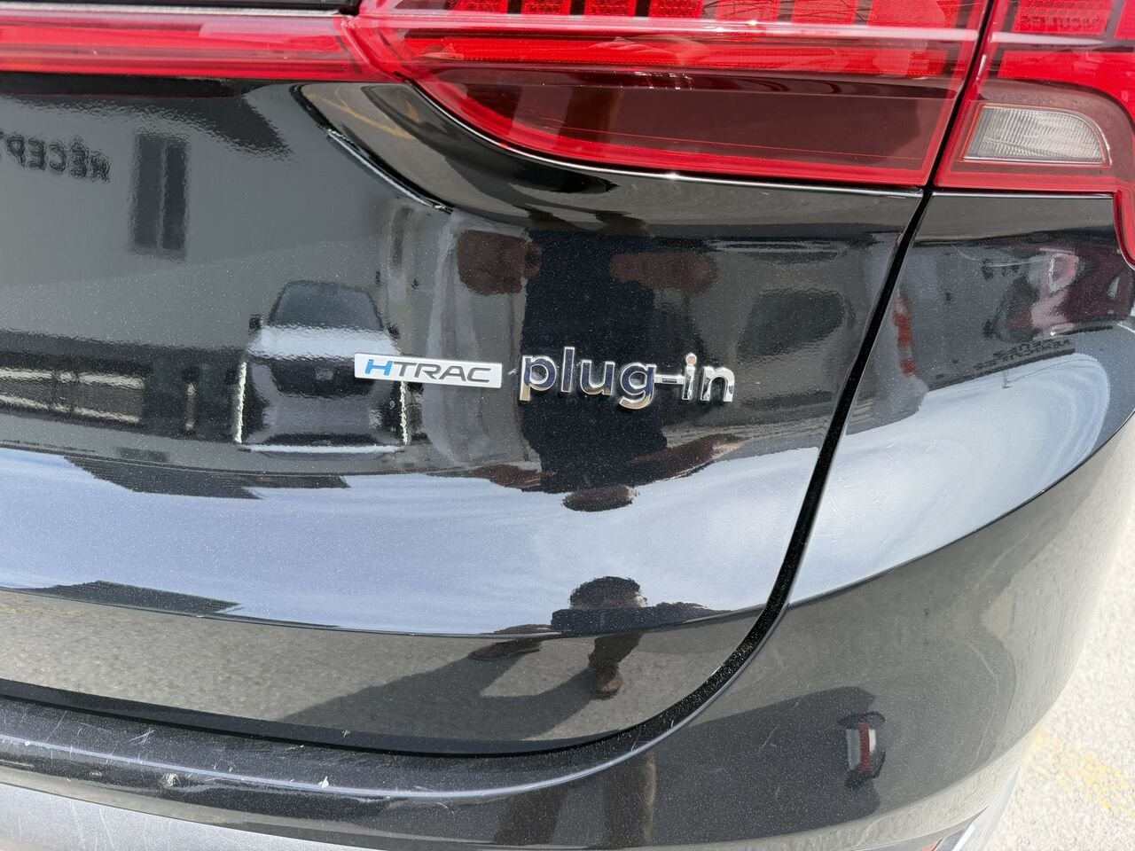 Hyundai Santa Fe HYBRIDE RECHARGEABLE LUXURY AWD 2023 Noir Laval - photo #13