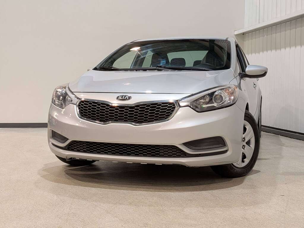 Kia Forte 2015 Argent Val-David - photo #0