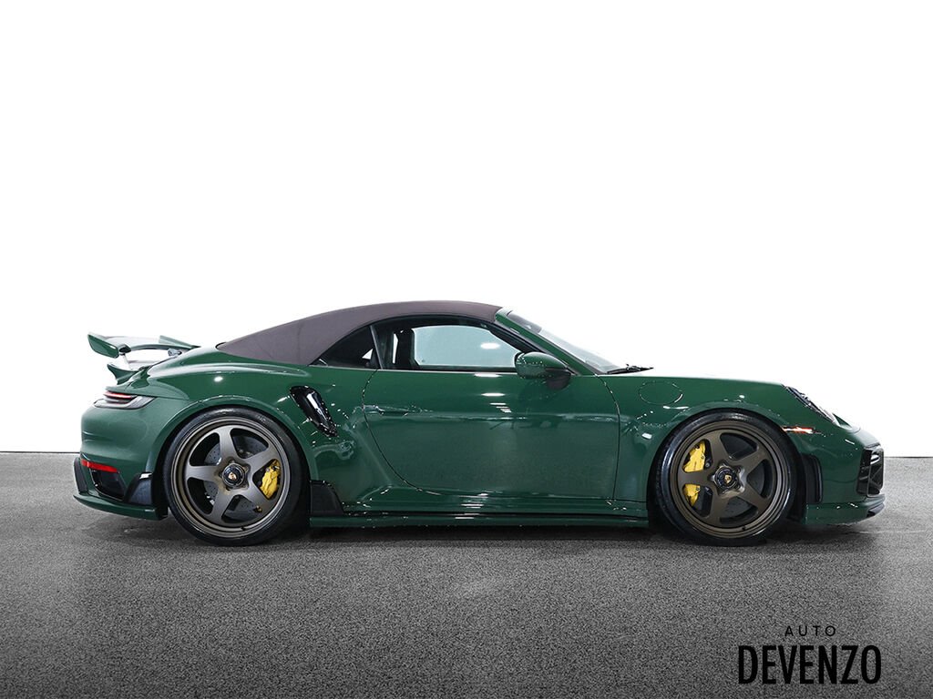 2022 Porsche 911 Green Saint-Eustache - photo #3