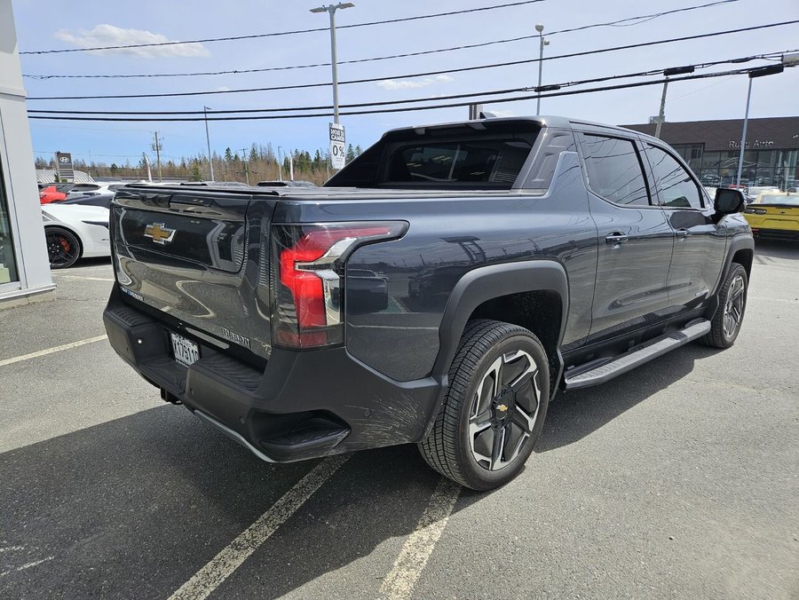 2025 Chevrolet Silverado EV 2025 Grey