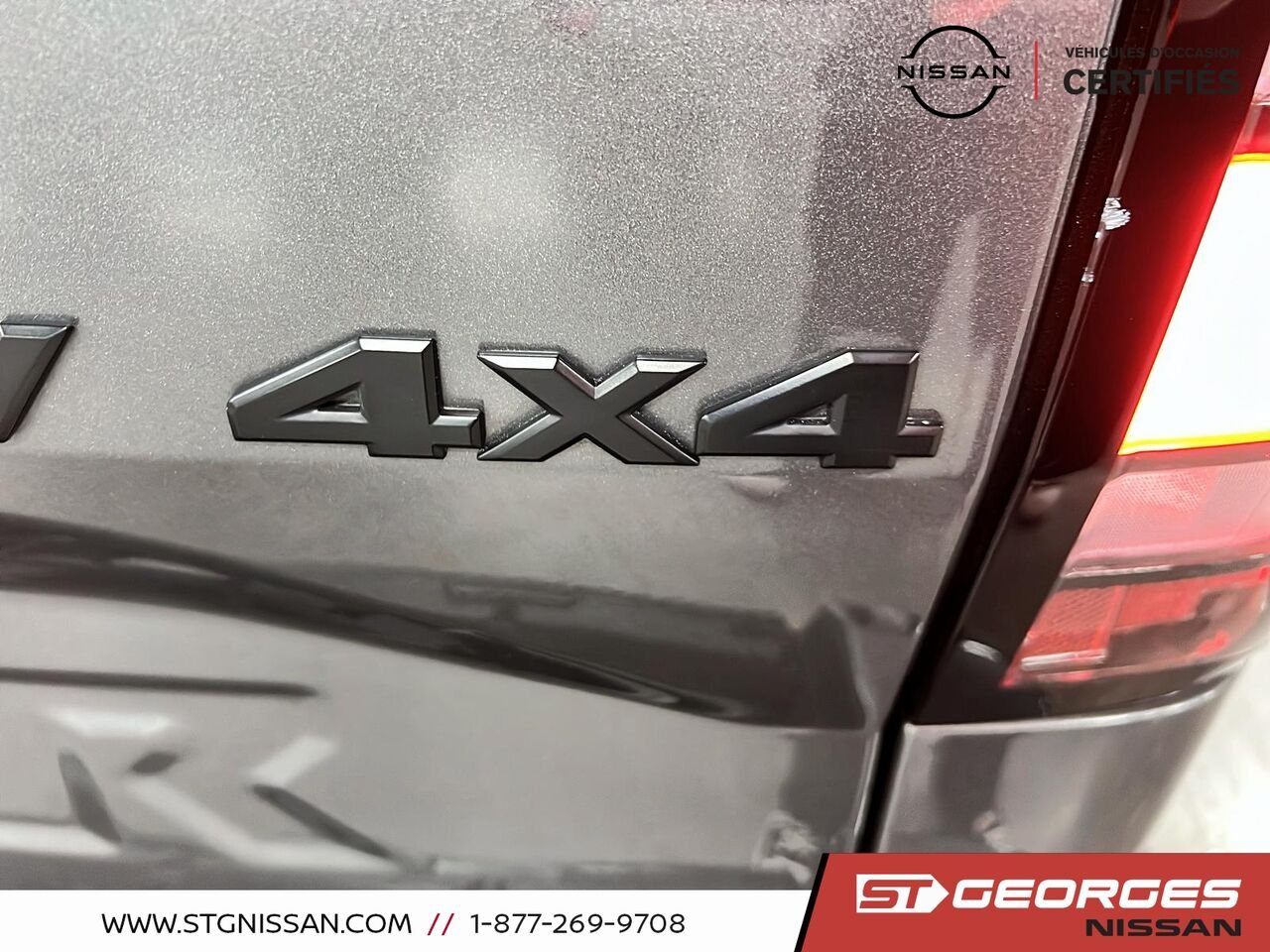 2023 Nissan Frontier Grey Saint-Georges - photo #15