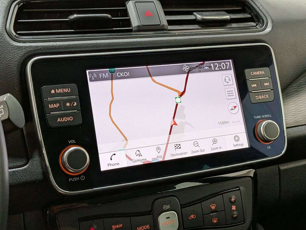 2020 Nissan LEAF SL PLUS Hatchback White Val-David - photo #24