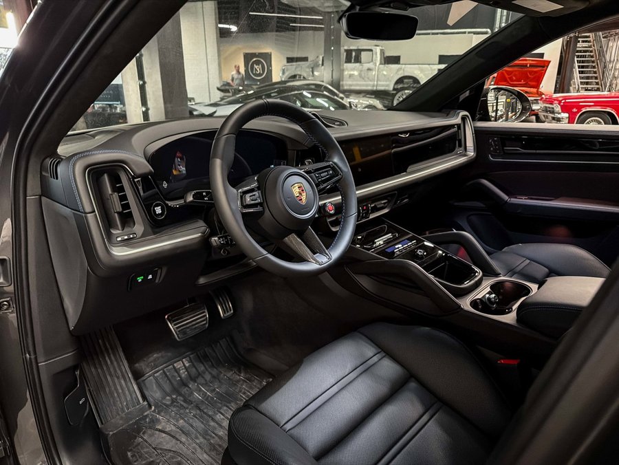 2025 Porsche Cayenne 2025 Grey