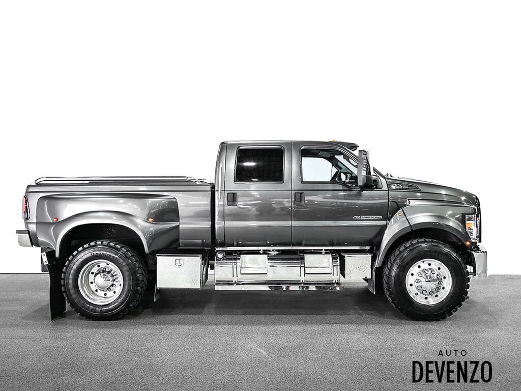 Ford F-650 2016 Gris Saint-Eustache - photo #1