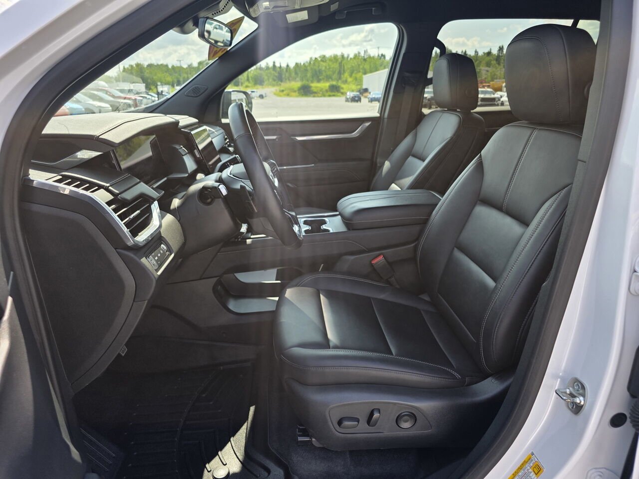 GMC Acadia Elevation 2024 Blanc Rouyn-Noranda - photo #36