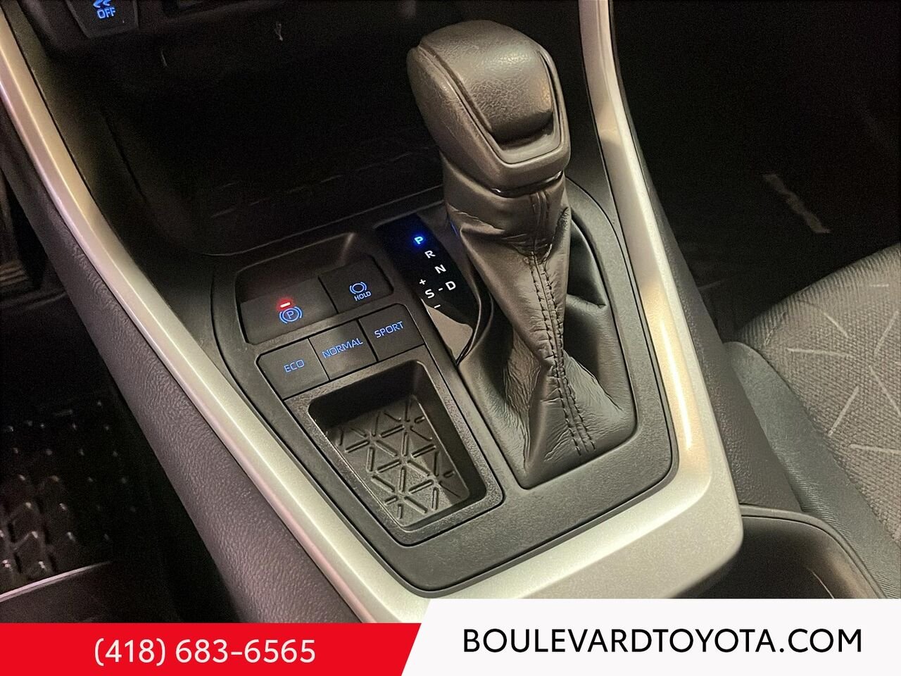 2021 Toyota RAV4 100323A-115 | LE White Québec - photo #15