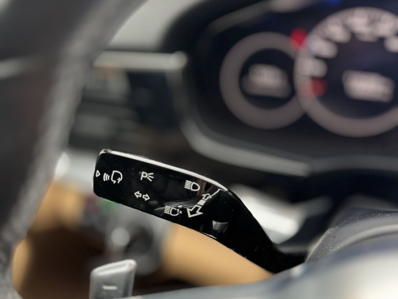 2019 Porsche Panamera 4 Chrono Blue Granby - photo #19
