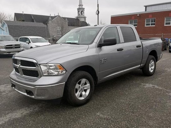 RAM 1500 Classic 2023 2023 Gris