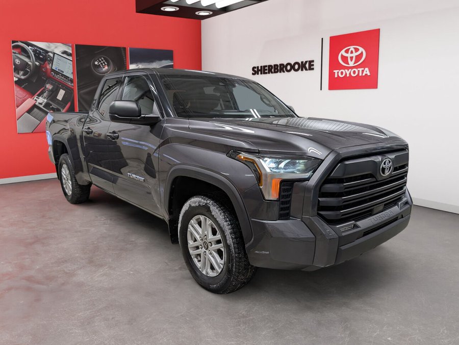 Toyota Tundra 2022 2022 Gris magnétique métallisé