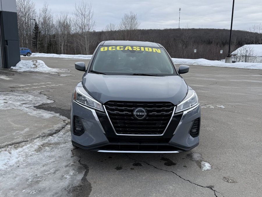 Nissan Kicks play 2023 2023 Gris