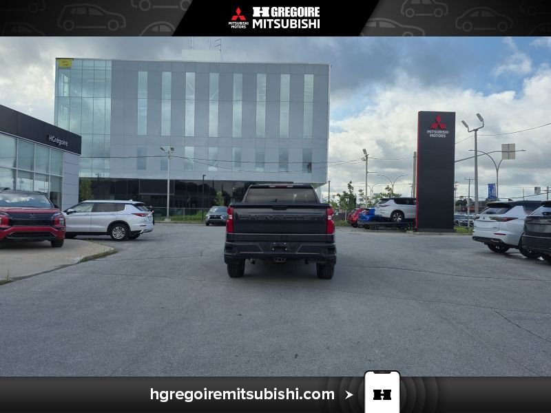 Chevrolet Silverado 1500 MH4414 | Custom * BOITE 6.5 * CREW CAB * Caméra Mags 2023 Noir Laval - photo #8