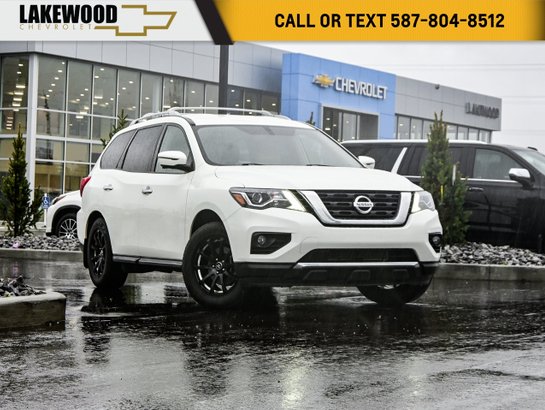 2017 Nissan Pathfinder 2017 White