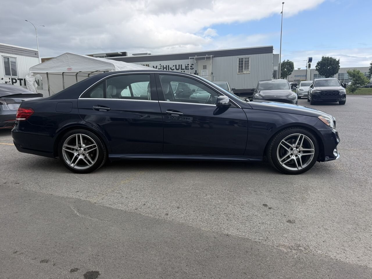 2016 Mercedes-Benz Classe-E E 400 4MATIC Blue Laval - photo #7