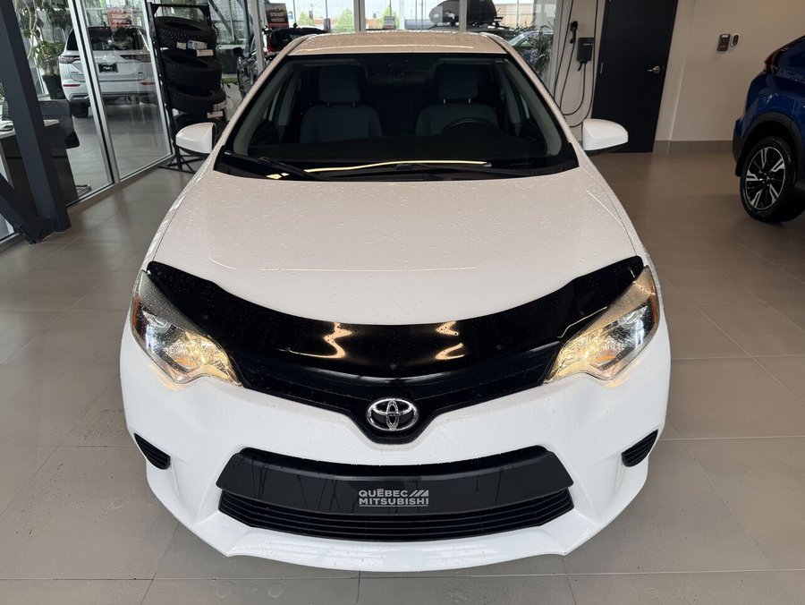 Toyota Corolla CE, Vitres électriques 2016 Blanc