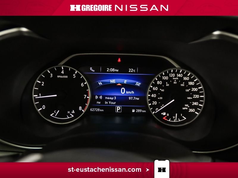 2017 Nissan Maxima White Laval - photo #18