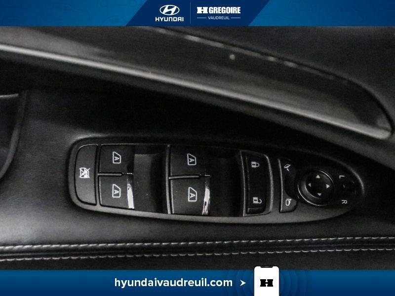 2020 Infiniti QX60 White Laval - photo #16