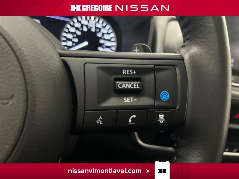 Nissan Rogue 2024 Blanc Laval - photo #25