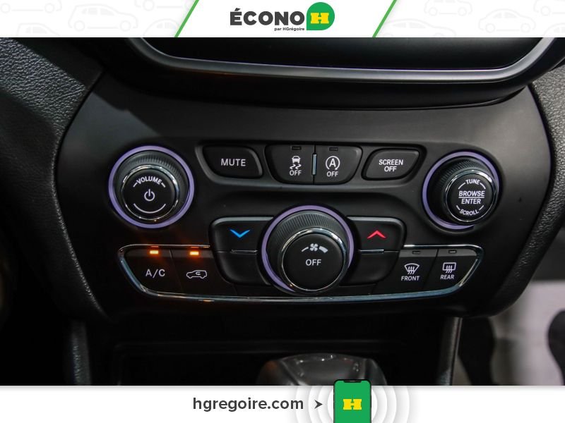 2019 Jeep Cherokee Green Laval - photo #11