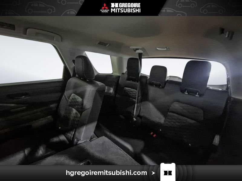 Nissan Pathfinder 2024 Blanc Saint-Eustache - photo #28