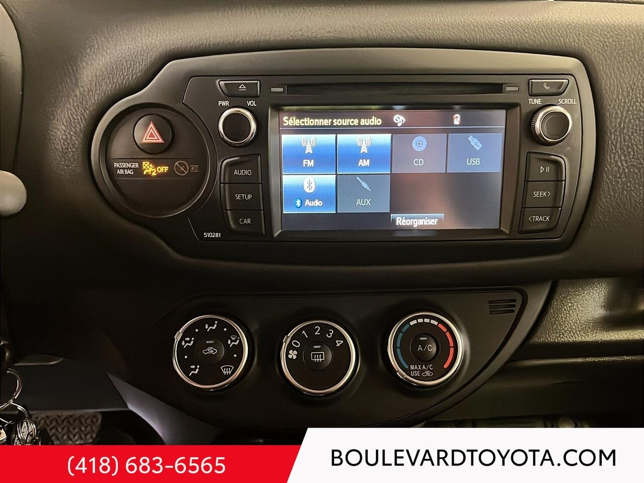 Toyota Yaris Hatchback 99885A-119 | SE 2019 Rouge Québec - photo #11