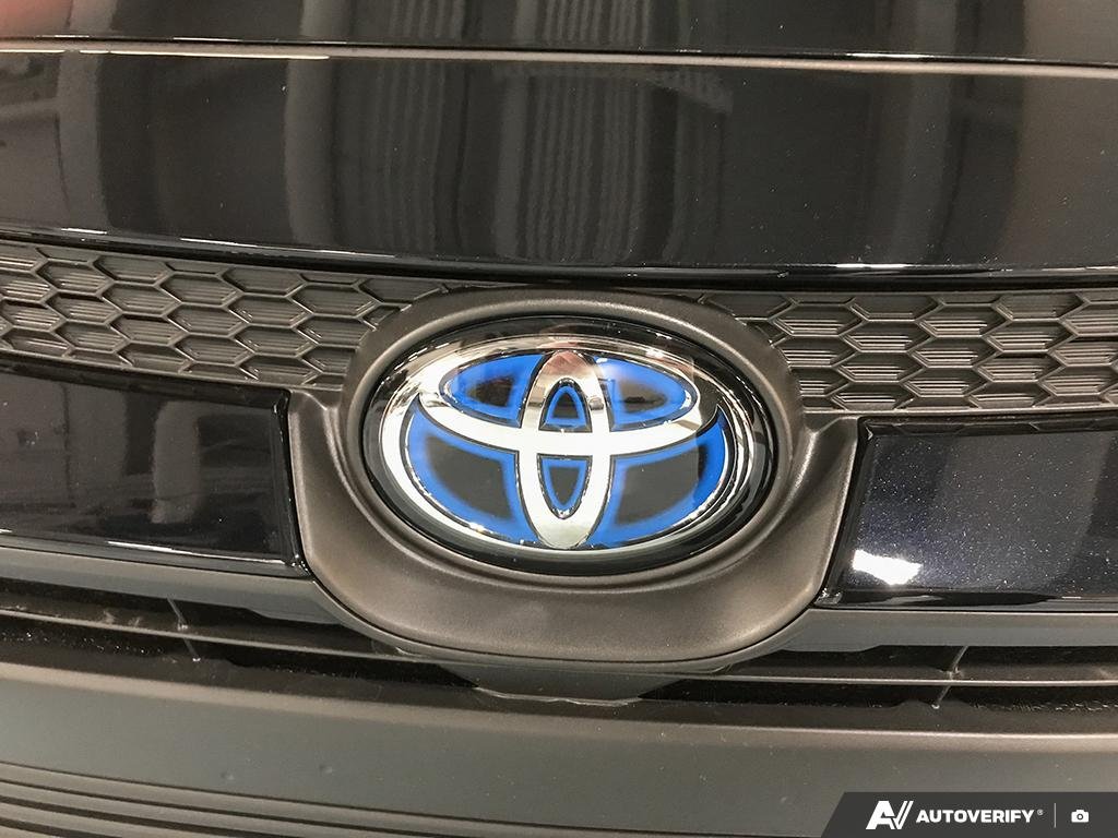2025 Toyota Corolla S2501601 | Hybrid LE Black Edmonton - photo #8