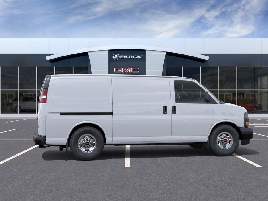 2025 GMC Savana Cargo Van 2025 Summit White