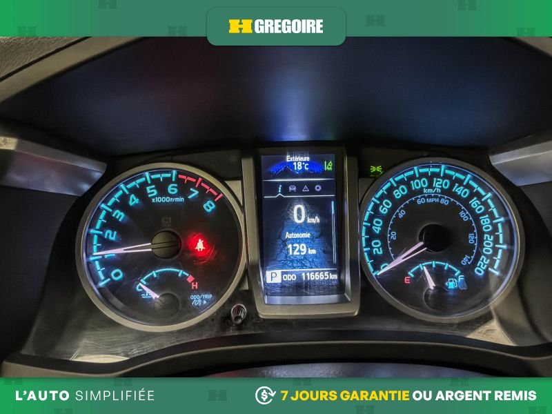 Toyota Tacoma 821853 | SR5 4x4 Double Cab Auto 2022 Noir Laval - photo #22