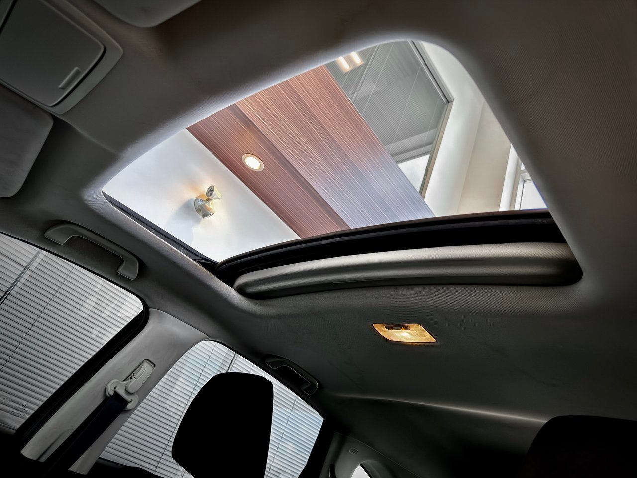 2016 Honda CR-V Black Notre-Dame-des-Prairies - photo #14