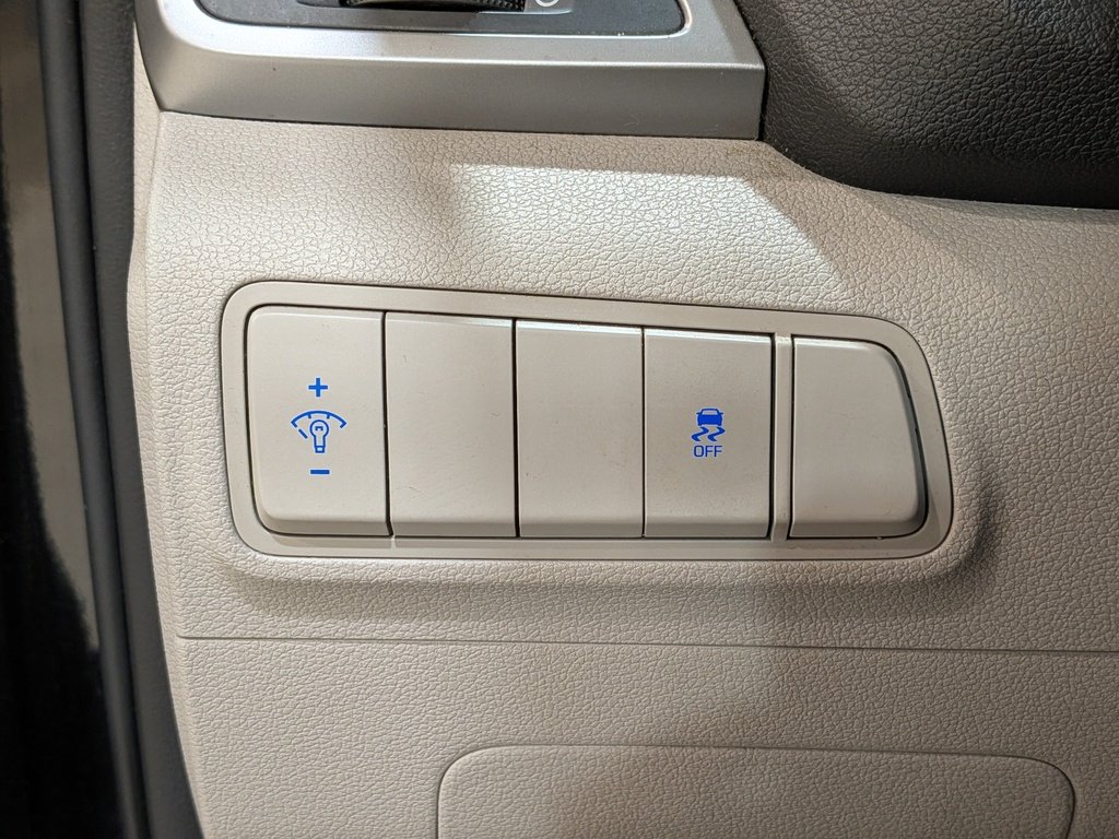 Hyundai Tucson FWD 4dr 2.0L 2017 Noir Val-David - photo #28