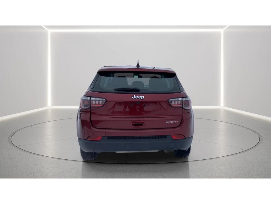 2022 Jeep Compass 2022 Red