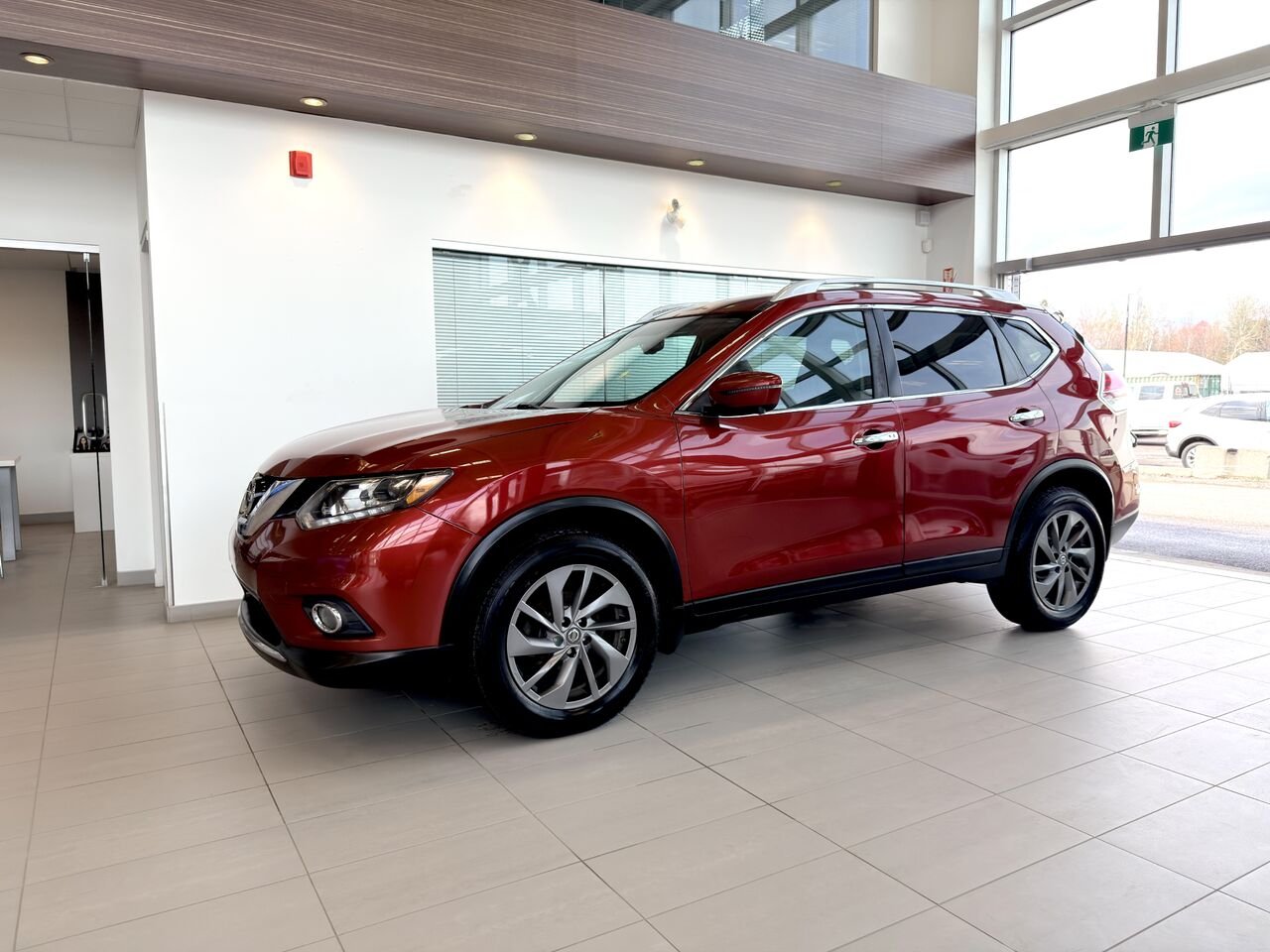 2016 Nissan Rogue Grey Notre-Dame-des-Prairies - photo #32