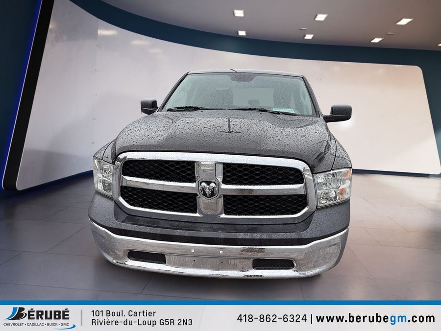 2015 Ram 1500 2015 Black