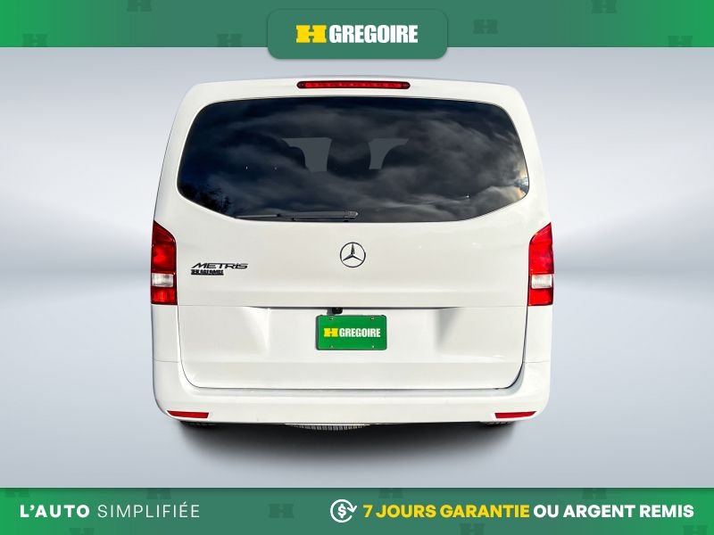 Mercedes Benz Metris 2022 Blanc Laval - photo #7