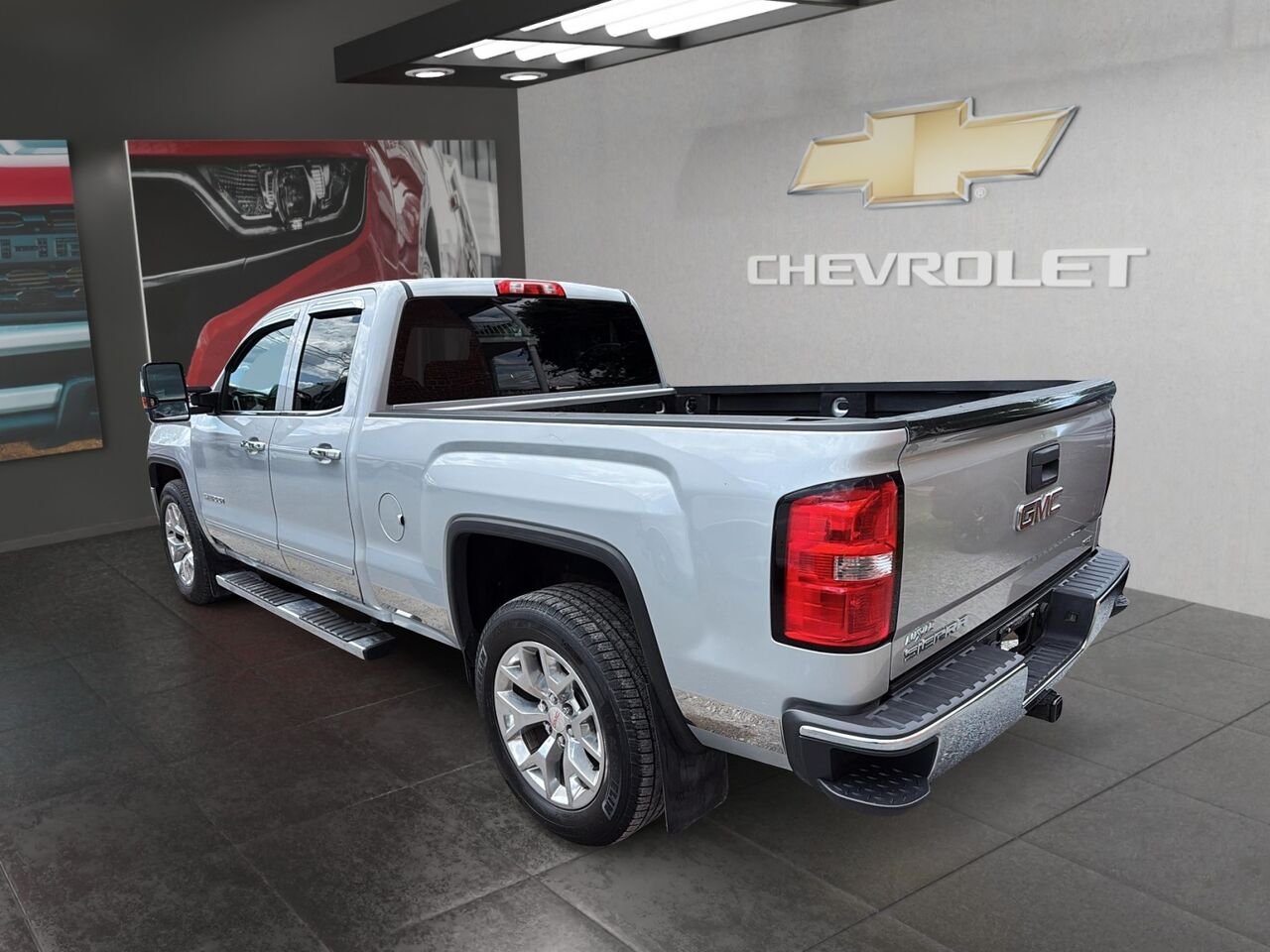 2015 GMC SIERRA SLT Grey Saint-Hyacinthe - photo #3