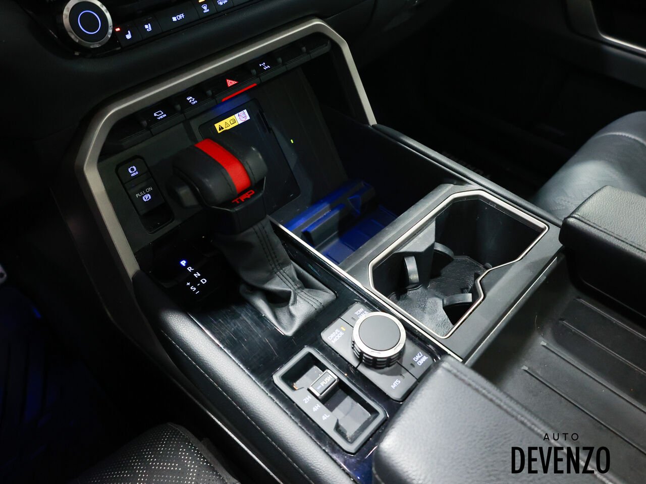 2024 Toyota Tundra Grey Saint-Eustache - photo #19