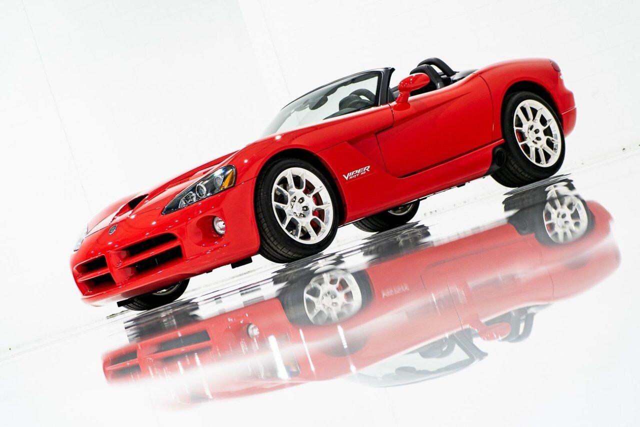 Dodge Viper Clean Title With Only 2,063 km (1,282 Miles) From New 2008 Rouge Montréal - photo #57