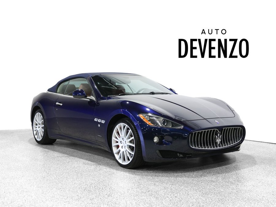2016 Maserati GranTurismo Convertible 2016 Blue