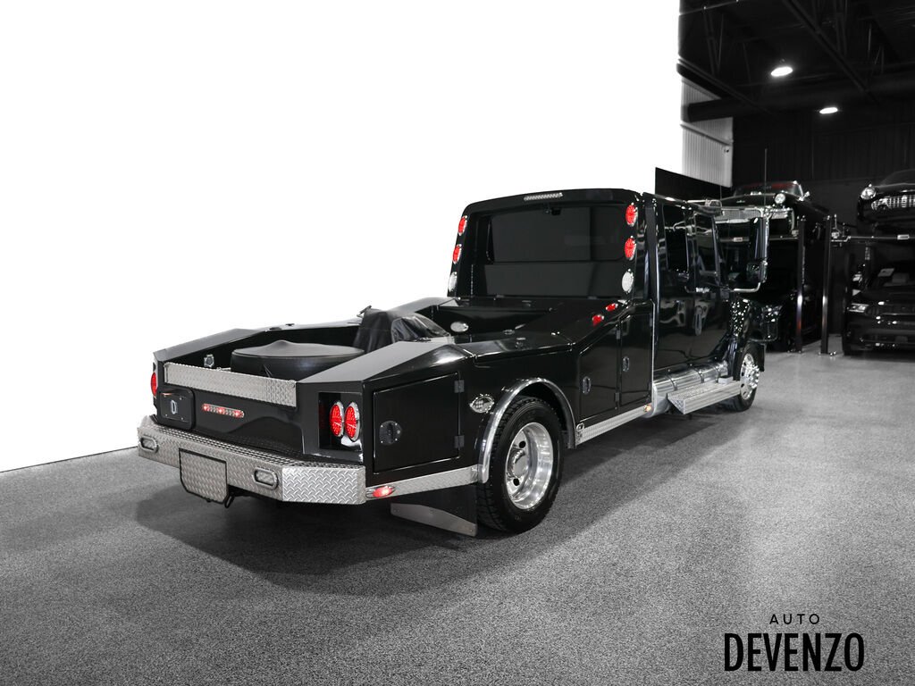 2014 International TerraStar RV Hauler 6.4L Diesel MAXXFORCE Black Saint-Eustache - photo #2
