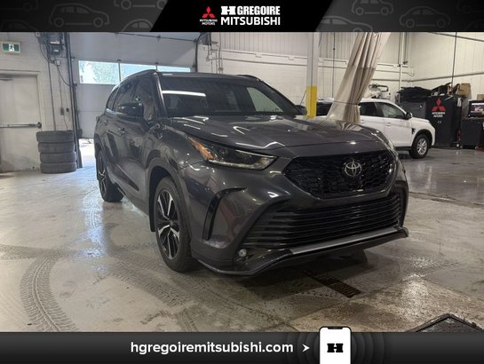 2022 Toyota Highlander 2022 Grey