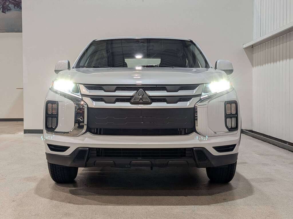 Mitsubishi RVR 2023 Blanc Val-David - photo #1