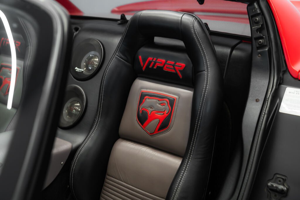 Dodge Viper 1994 Rouge Montréal - photo #19