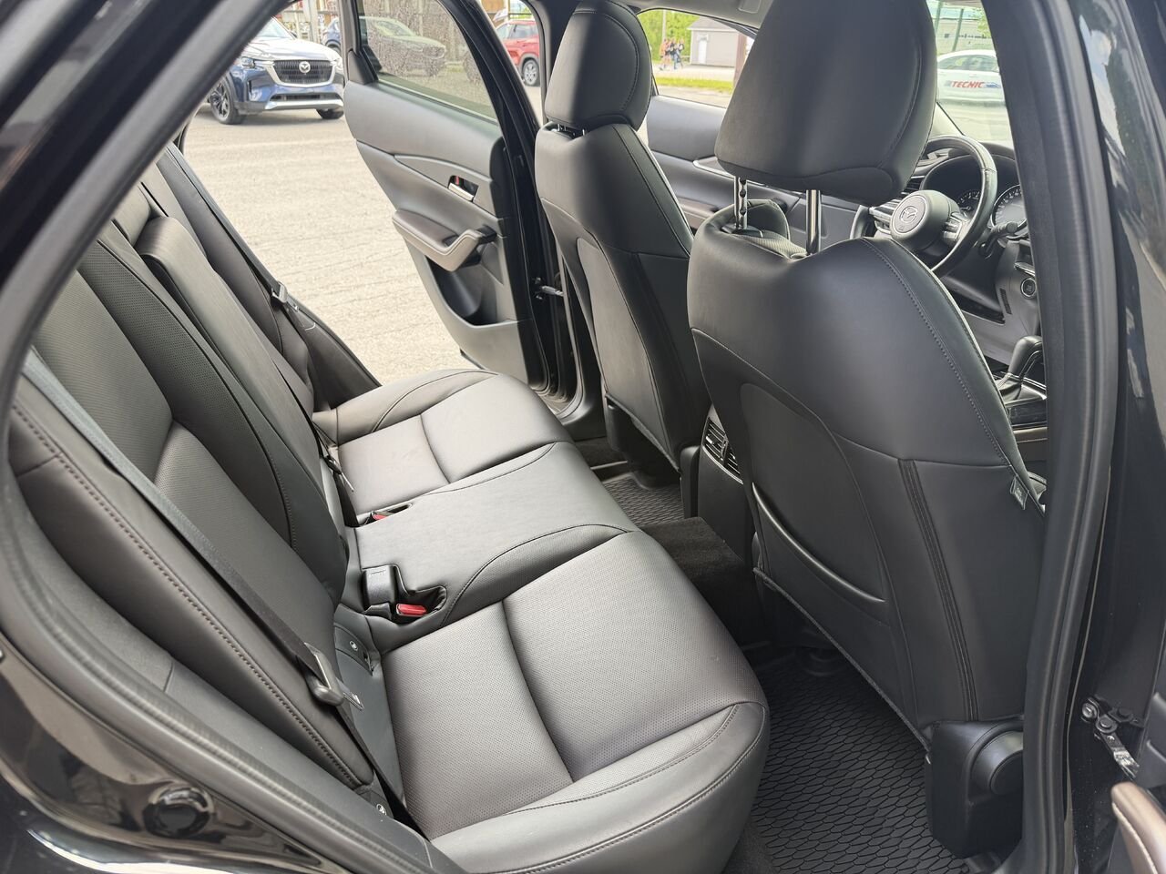 2023 Mazda CX-30 Black Lac Mégantic - photo #12