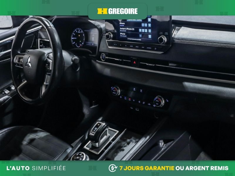 2022 Mitsubishi Outlander Black Laval - photo #25