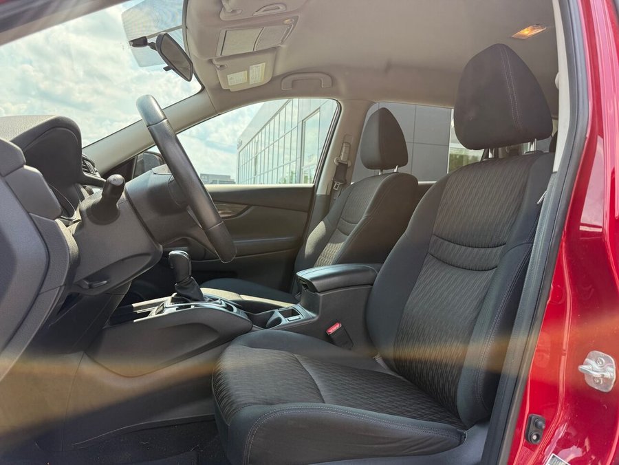 2017 Nissan Rogue 2017 Red