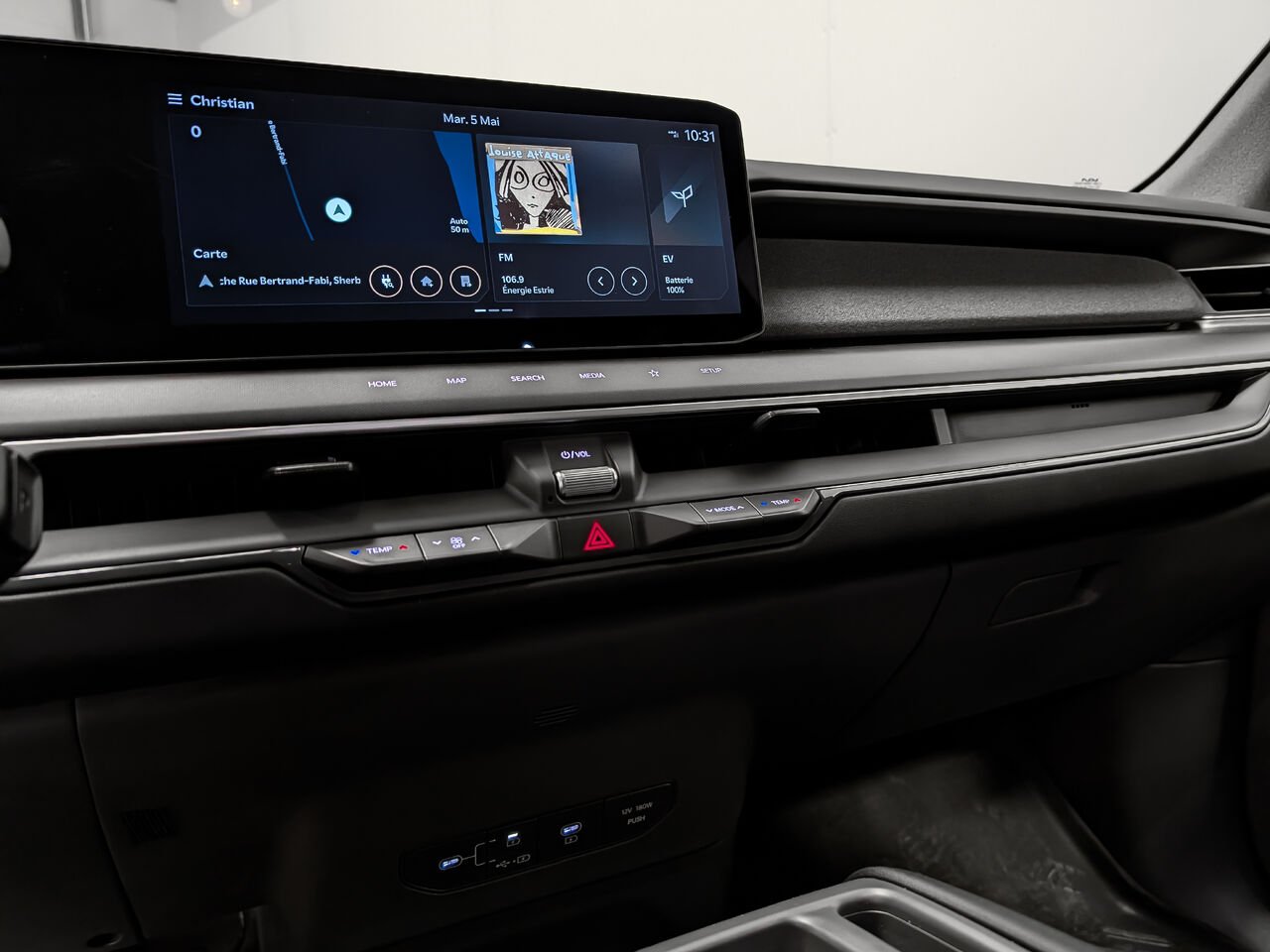 2025 Kia EV9 Land AWD 7 Places Hitch Other Sherbrooke - photo #13