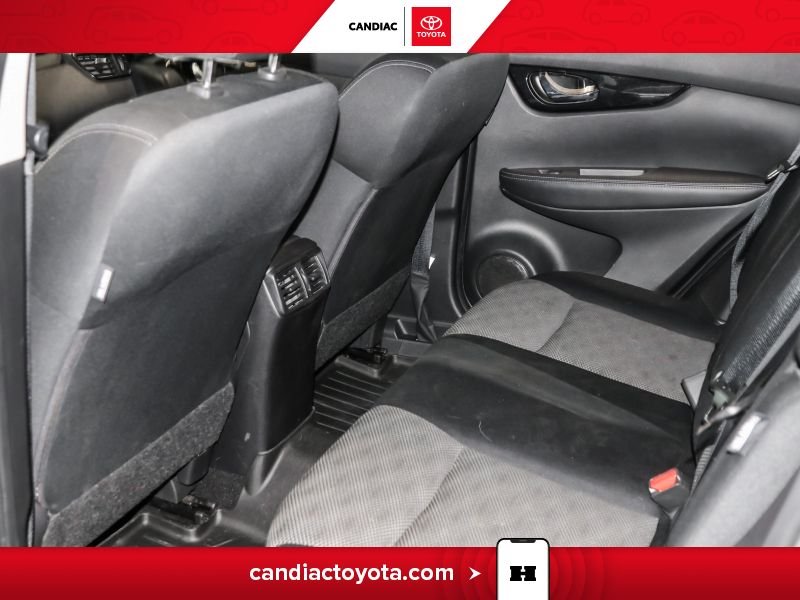 Nissan Qashqai 2023 Gris Laval - photo #33