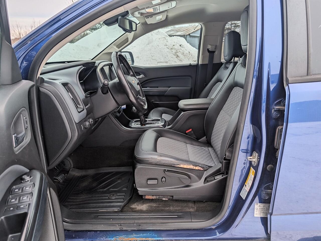 CHEVROLET COLORADO Z71 4RM 2015 Bleu Saint-Hyacinthe - photo #15
