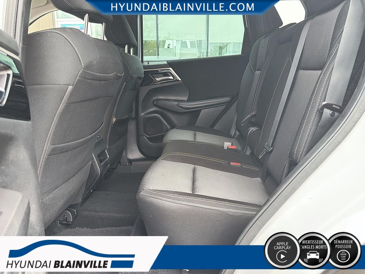 2022 Mitsubishi Outlander White Blainville - photo #19