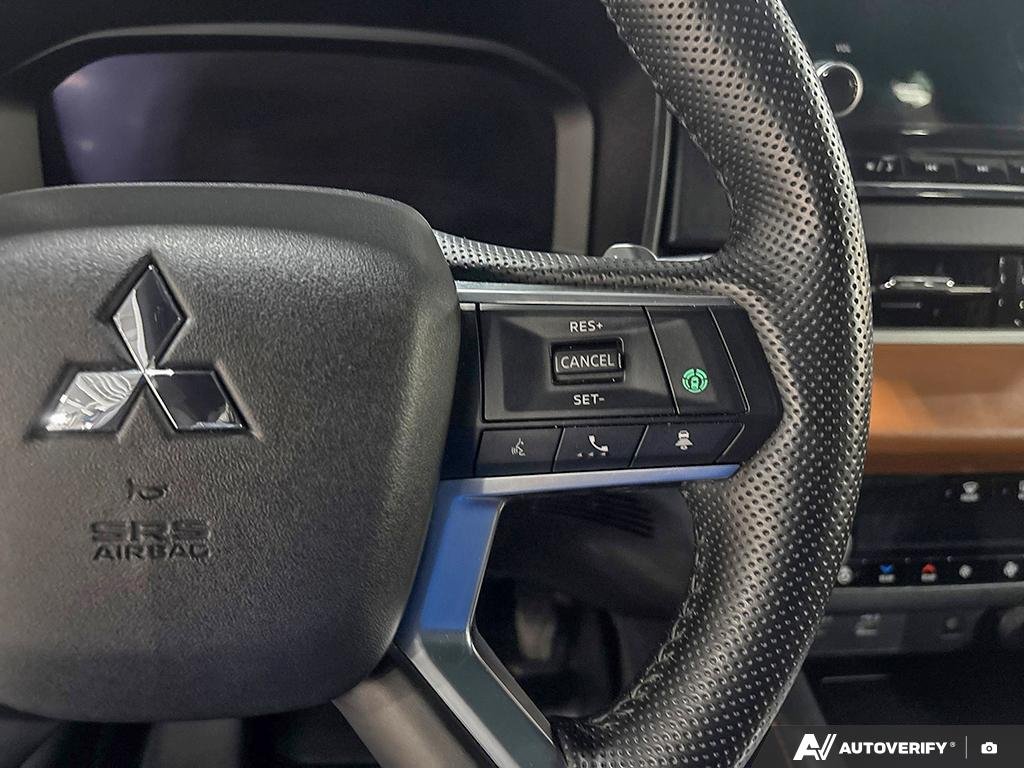 2024 Mitsubishi Outlander 2601528A | GT Premium gray Edmonton - photo #14